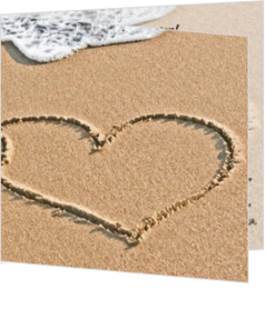 Trouwkaarten met hartjes - trouwkaart hearts on beach 2a, vk